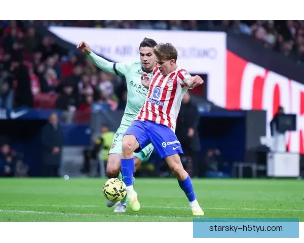 马竞客战莱万特双星首发巴里奥斯